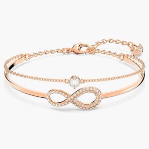 SWAROVSKI NWT Infinity Twist Bracelet